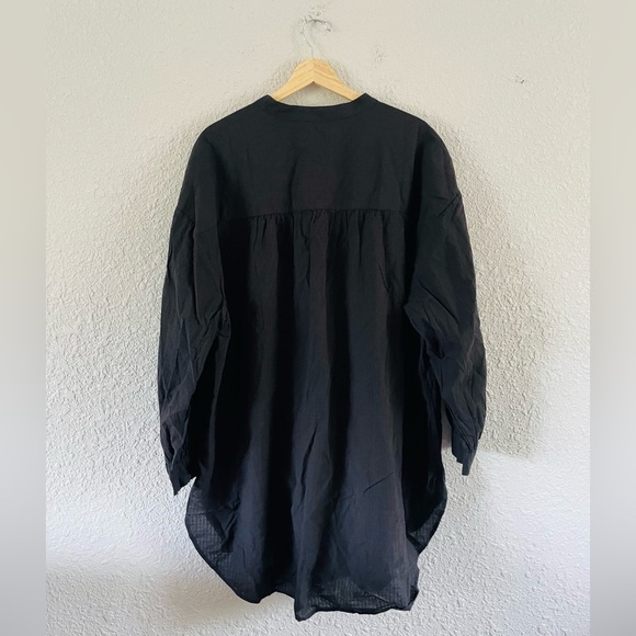 Everlane Button Down Gauzy Long Sleeve Shirt - Picture 3 of 10